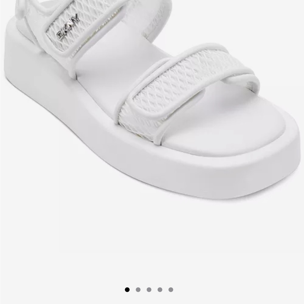 Women’s white sandals. Casual, great spring/summer comfortable sandal